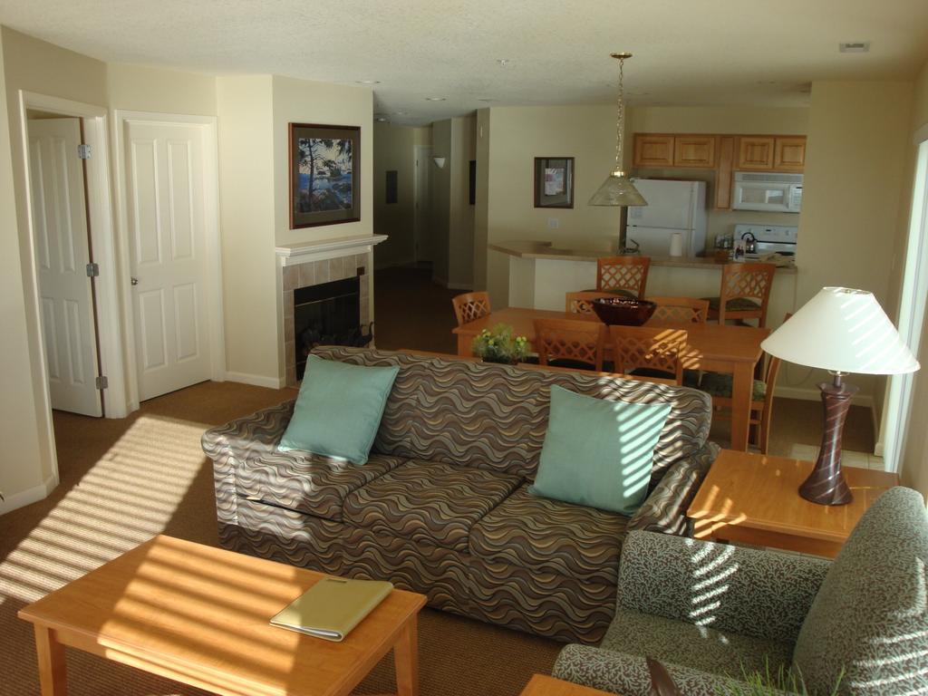 Whale Pointe - Ocean Front 2 Bedroom 2 Bath - Assignment 2 ดีโพเบย์ ภายนอก รูปภาพ