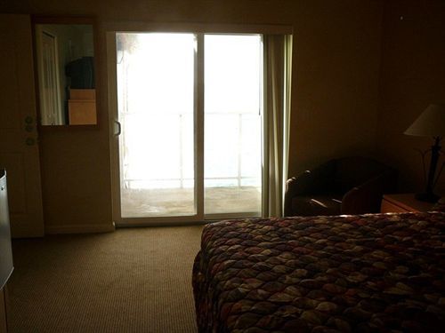 Whale Pointe - Ocean Front 2 Bedroom 2 Bath - Assignment 2 ดีโพเบย์ ภายนอก รูปภาพ